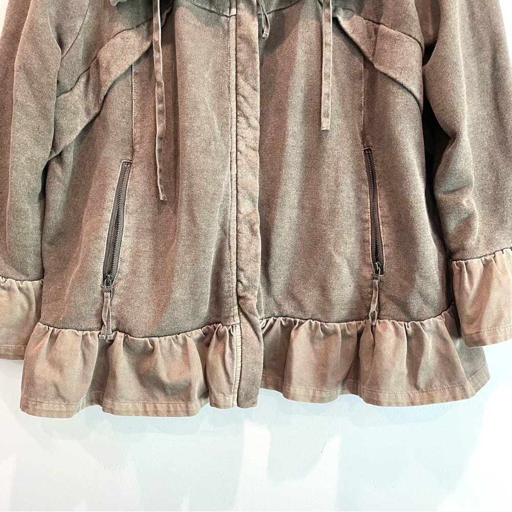 Wrap London Zip Front Ruffle Hem Jacket - Picture 4 of 13